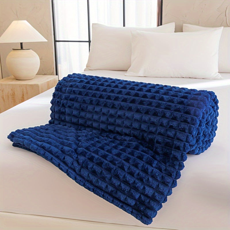 Reversible Flannel Blanket for All Seasons Checkered Bed Cover Soft and Easy to Clean
