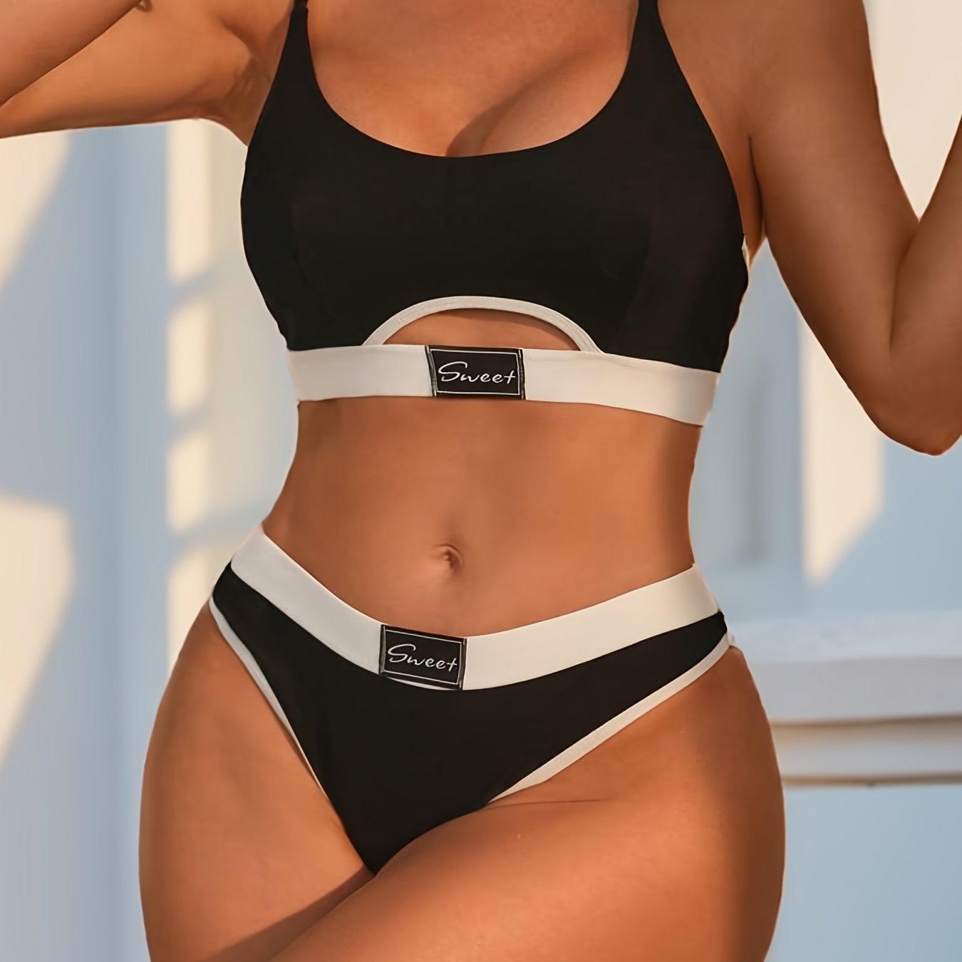 Women's Lingerie Set with Color Block Wireless Cami Bra and Matching Panties