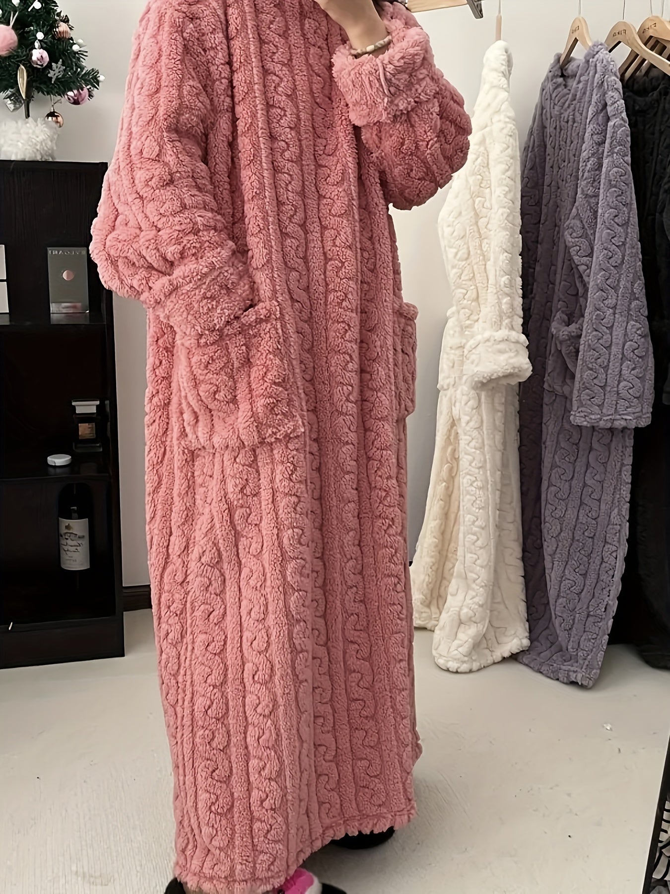 Long Coral Fleece Nightgown for Women Warm Autumn Winter Pajama Bathrobe with Pockets