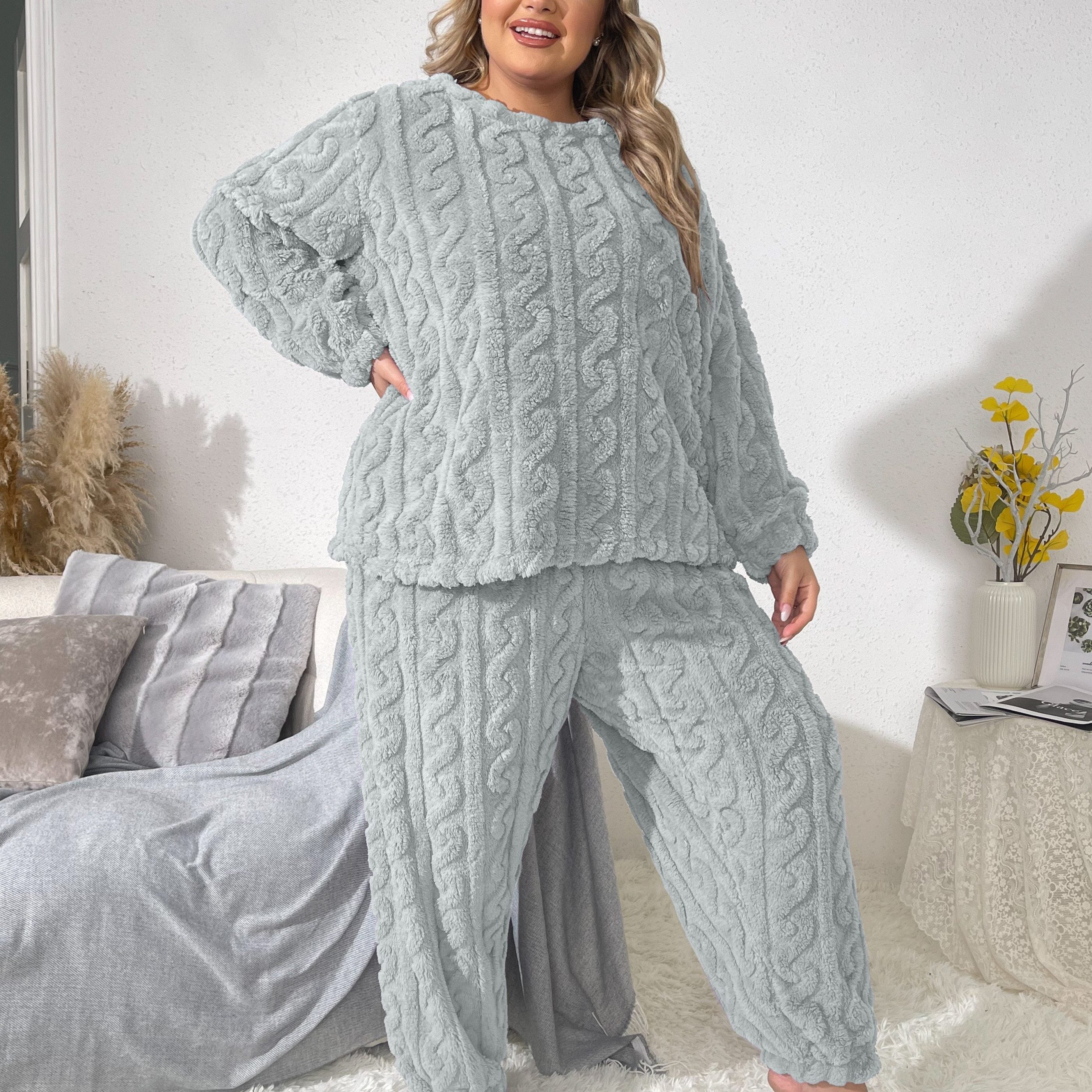 Plus Size Women's Flannel Pajama Set Long Sleeve Loungewear Two Piece