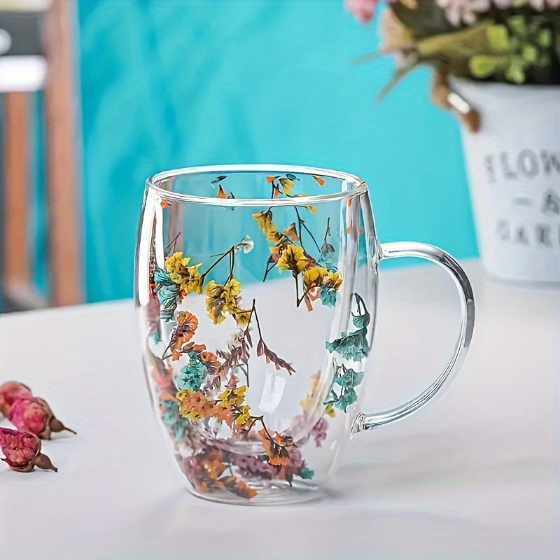 Double-Walled Glass Mug 11.83oz with Dried Flowers for Coffee Tea Juice