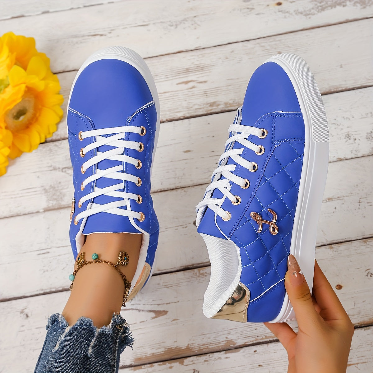 Women's White Lace-Up Sneakers Casual Low Tops Durable Rubber Sole
