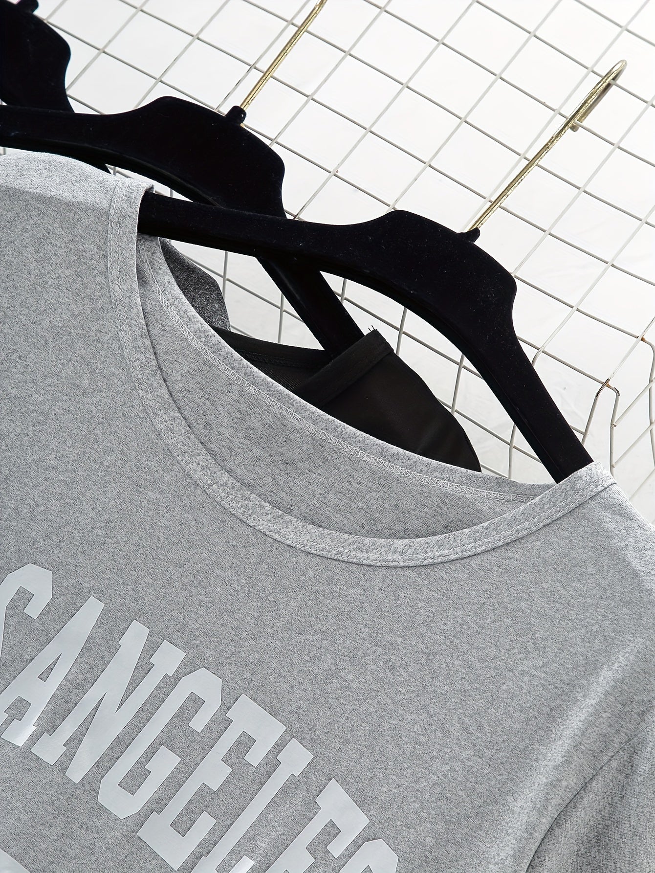 Women's Plus Size Casual Pajama Sets Short Sleeve Top and Shorts 6-Piece Letter Plaid Print