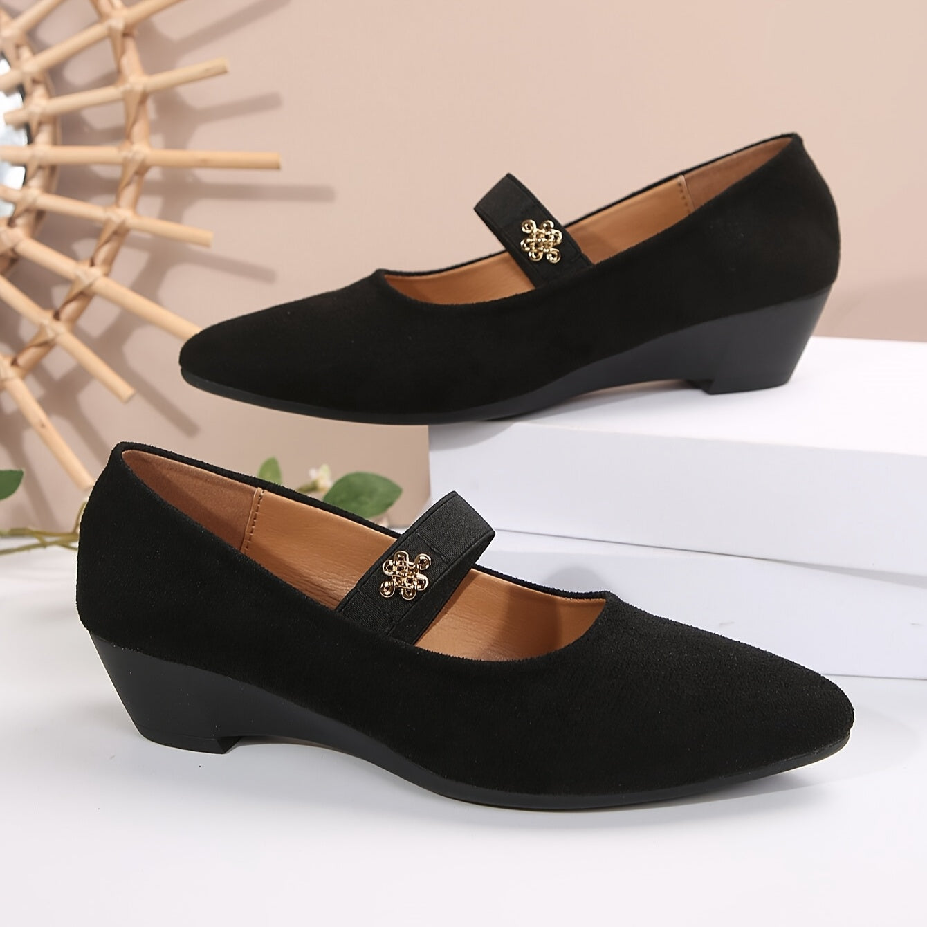 Women's Black Mary-Jane Flats Breathable Fabric Pointed Toe Mid Heel