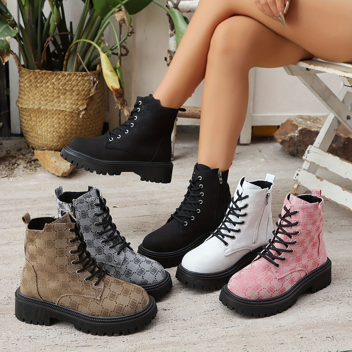 Women's Ankle Boots Lace-Up Non-Slip TPR Sole Cushioned Black All-Season