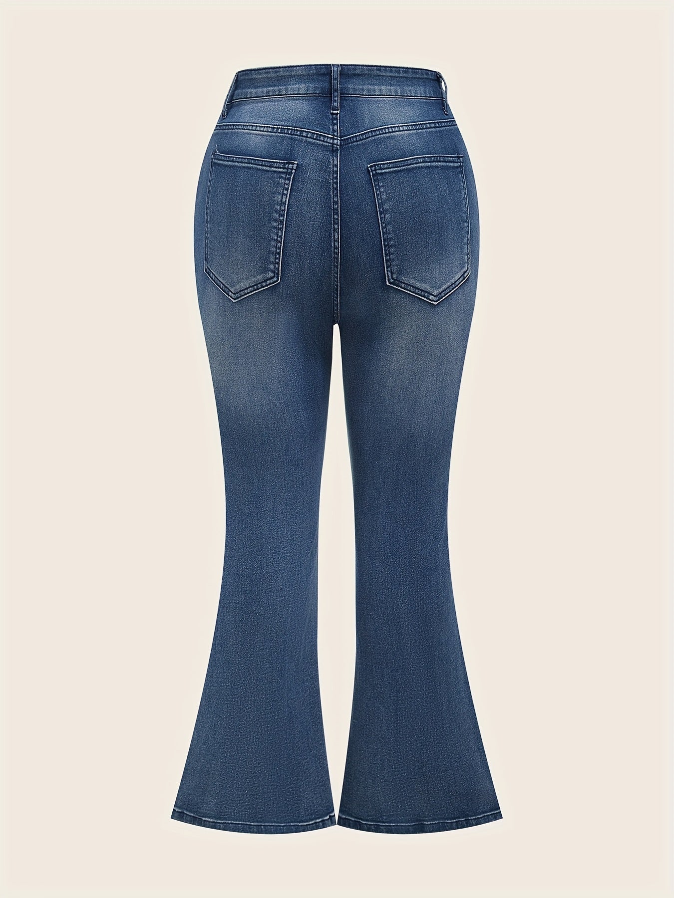 Ayollar uchun katta o'lchamdagi ochko'k ko'k rangli yuvilgan denim jinsi, yuqori elastiklikli, to'g'ri oyoqli