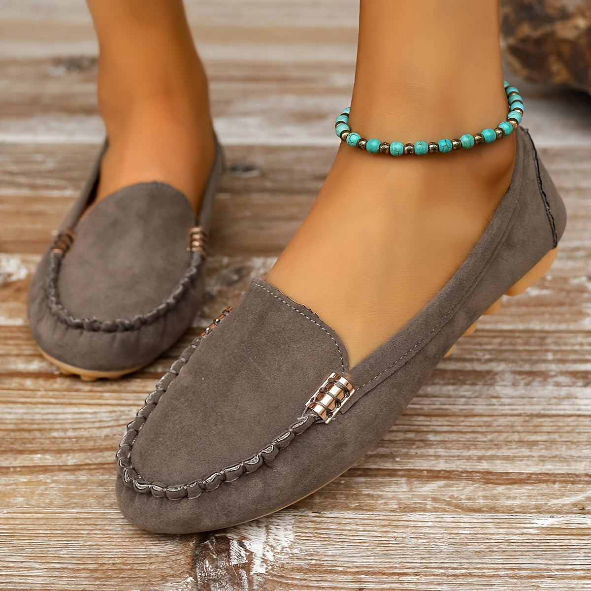 Women's Flat Loafers Slip-On Casual Shoes with Round Toe and Fabric Upper