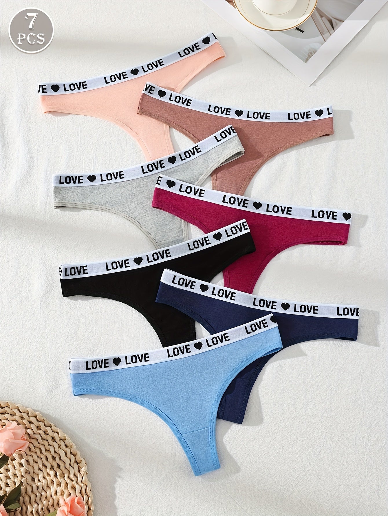 Ayollar uchun to'liq rangli trikotaj matodan tayyorlangan, past belga ega bo'lgan yetti sexy thong ichki kiyim, 95% elastan va 5% elastandan tayyorlangan, qulay moslik uchun.