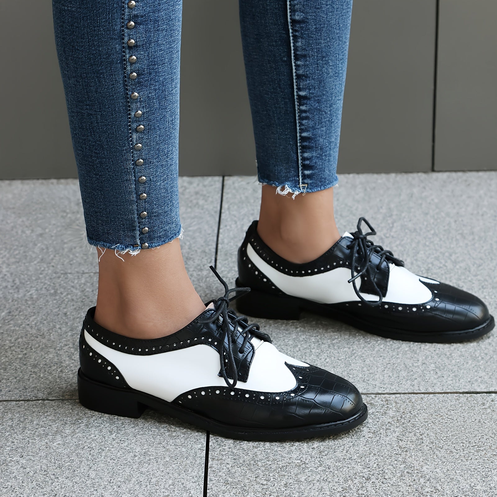 Women's Black White Brogue Loafers Leather Low Heel Casual Shoes Size 45