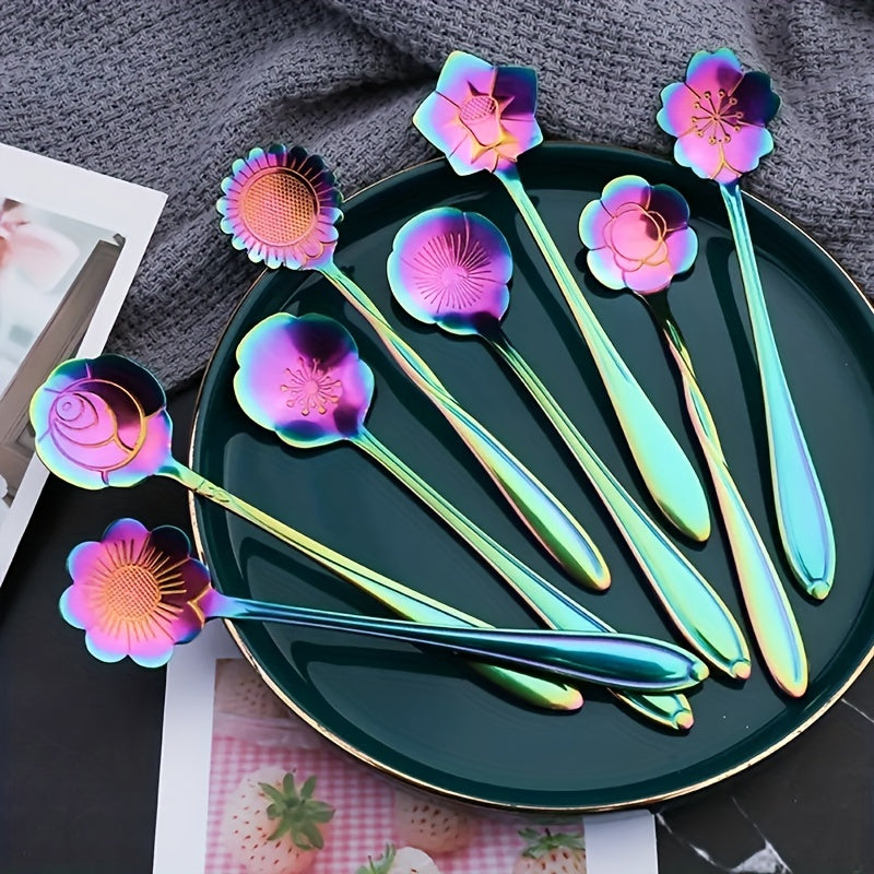 Set of 8 Flower-Shaped Stainless Steel Spoons with Gold and Silver Coating for Tea Coffee Desserts