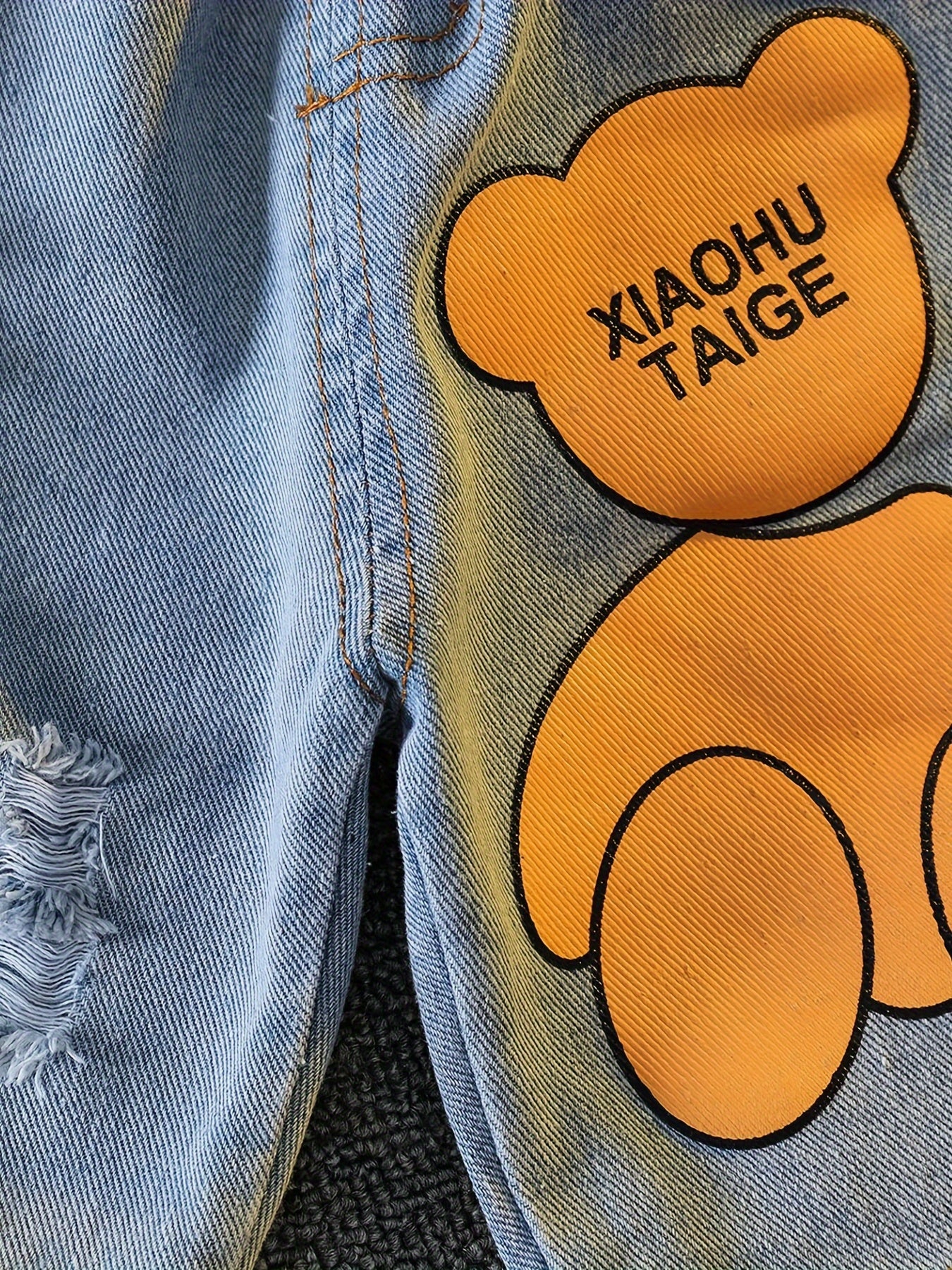 Conjunto de camiseta de algodón con dibujo de oso y pantalones cortos de mezclilla para niños