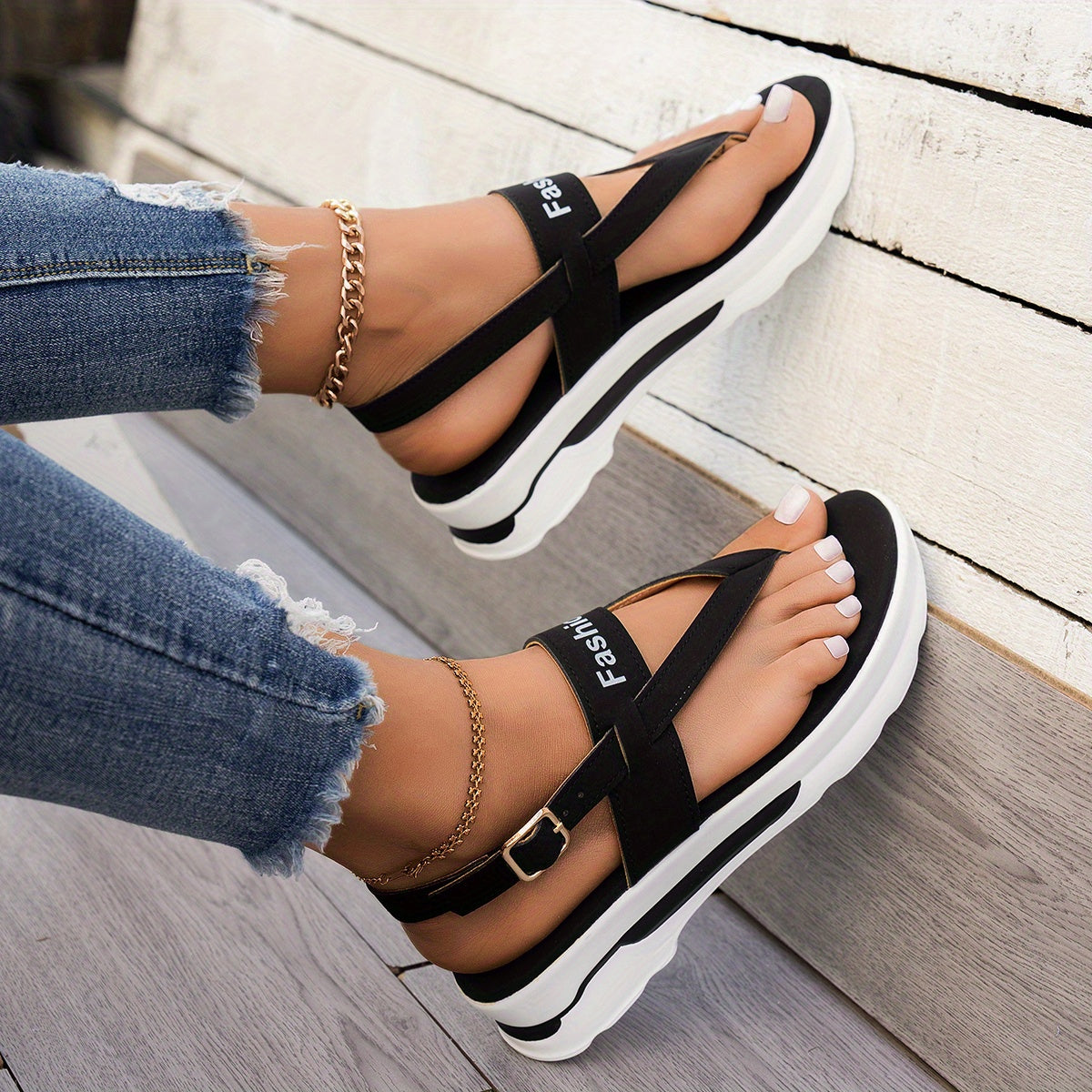 Women's Open-Toe Wedge Sandals With Buckle Straps Summer Flat Polyurethane