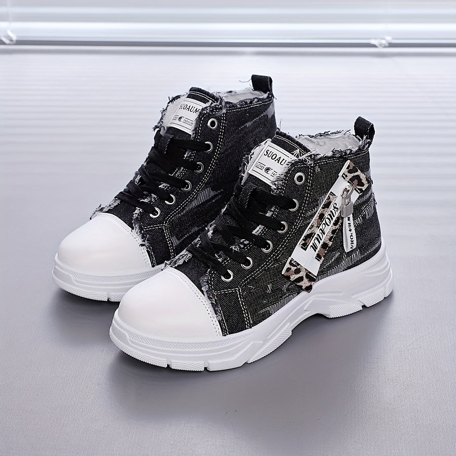 Ayollar uchun Chunky Sole yuqori cho‘ntakli sport poyafzali Leopard print qirqilgan bo‘lak