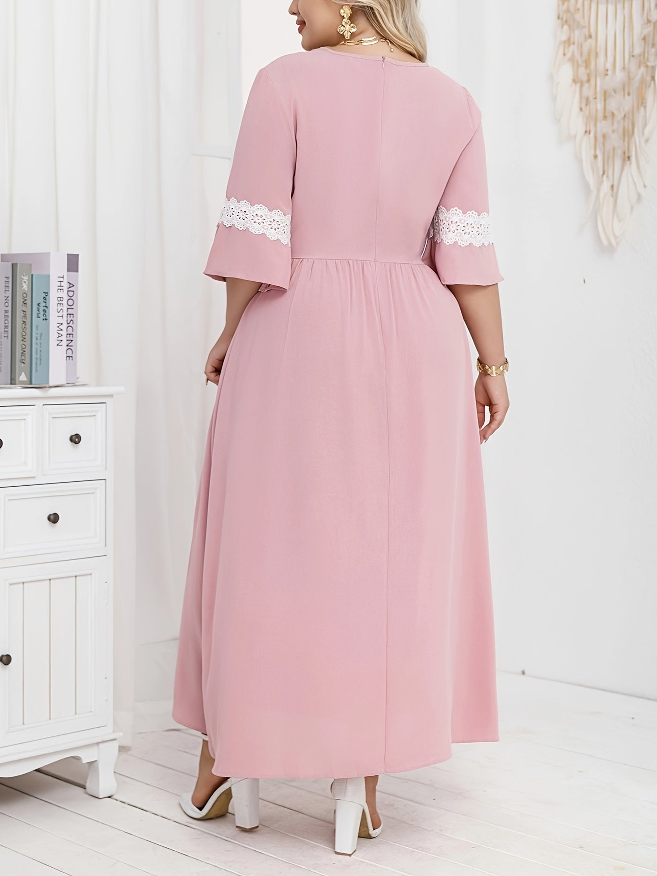 Ayollar uchun katta o'lchamdagi zamonaviy va oddiy kiyinadigan o'rta sharq voqeasi uchun kiyinadigan libos