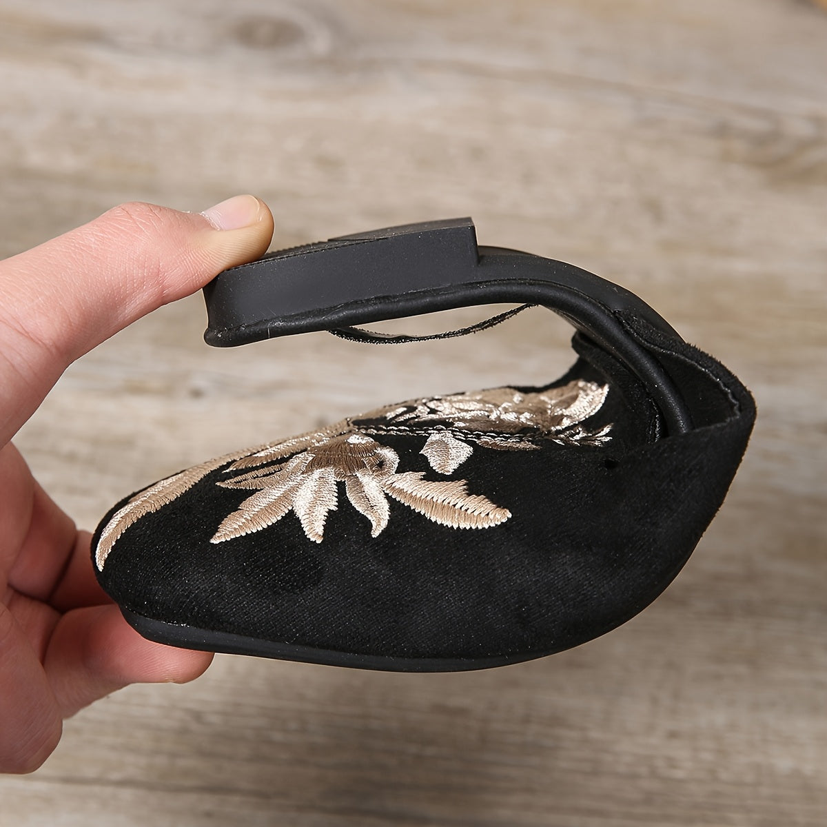 Women's Embroidered Headband Flat Shoes Casual Fashion Support