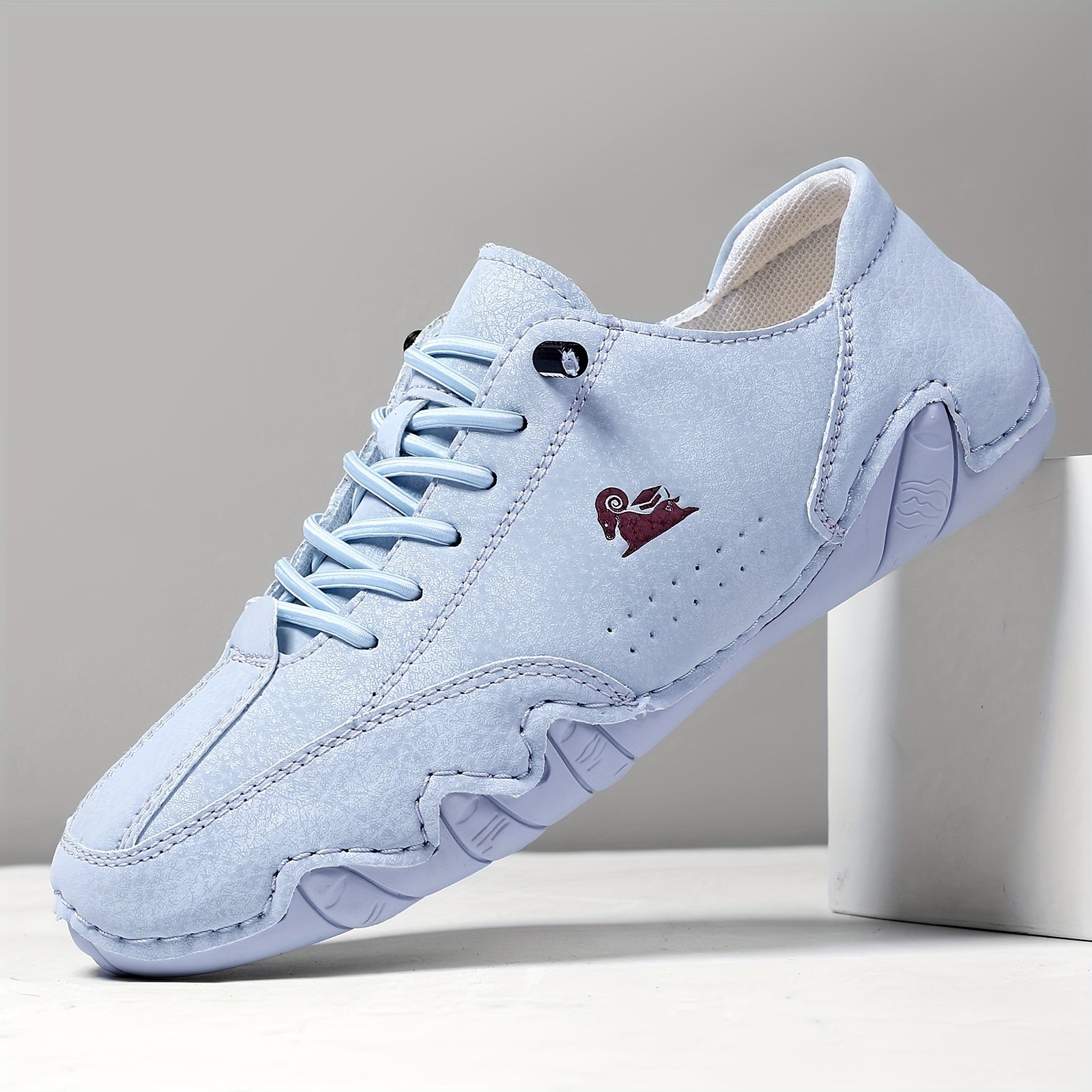 Women's Lightweight Breathable Canvas Sneakers for Walking and Outdoor Activities