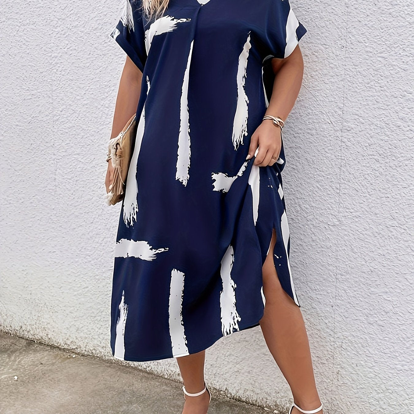 Plus Size Abstract Print V-Neck Woven Polyester Tunic Dress All Seasons