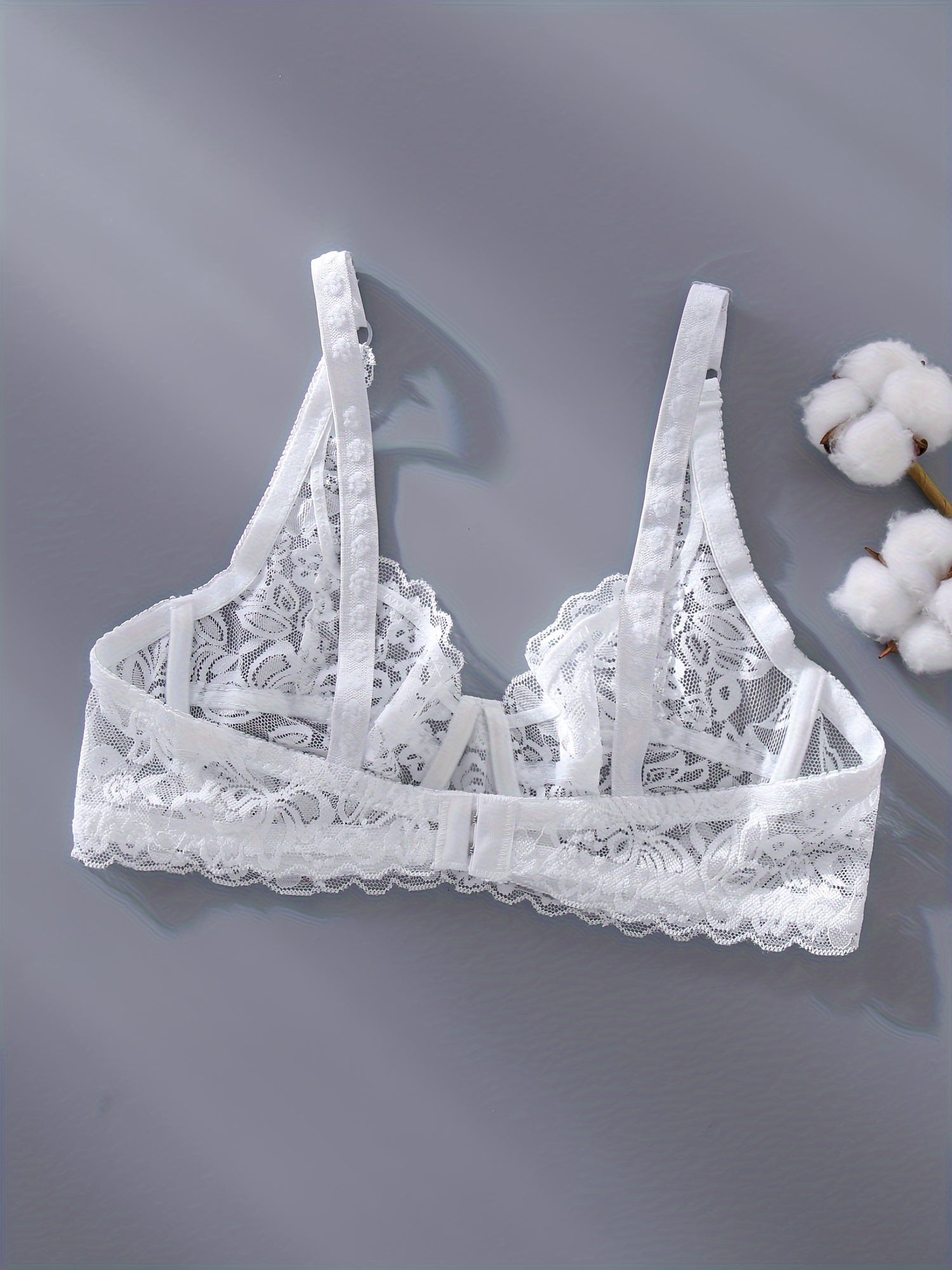 Women's Lace Bras Semi-Sheer Elegant Daily Wear Underwear