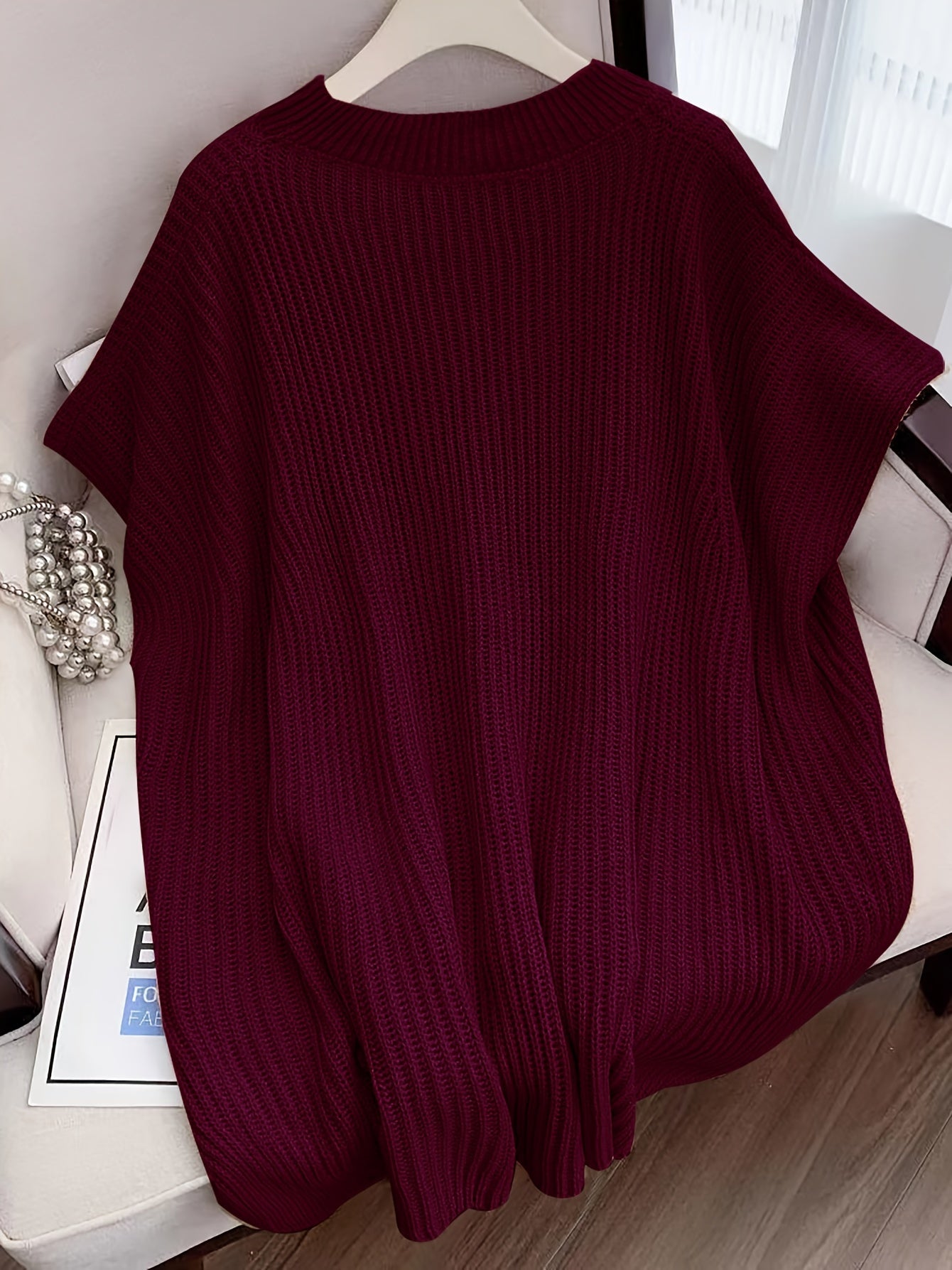 Women's Plus Size Short Sleeve Crew Neck Sweater with Side Seams