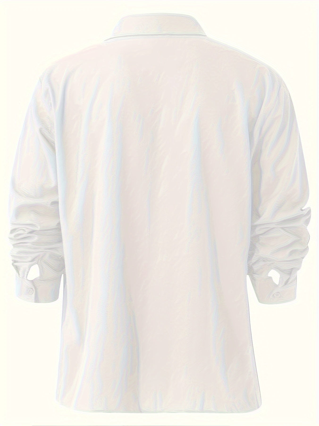 Katta o'lchamdagi erkaklar uchun tasodifiy V-shaklidagi tugmachali ko'ylak, uzun yengli, mashinada yuvish mumkin bo'lgan polyesterdan tayyorlangan, bir rangda.