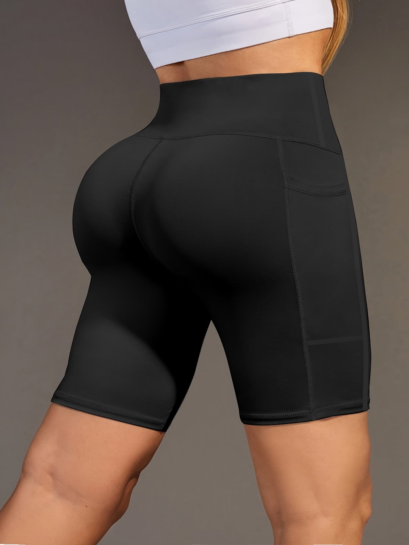 Women's Plus Size Yoga Shorts with Pockets Tummy Control Running Pants