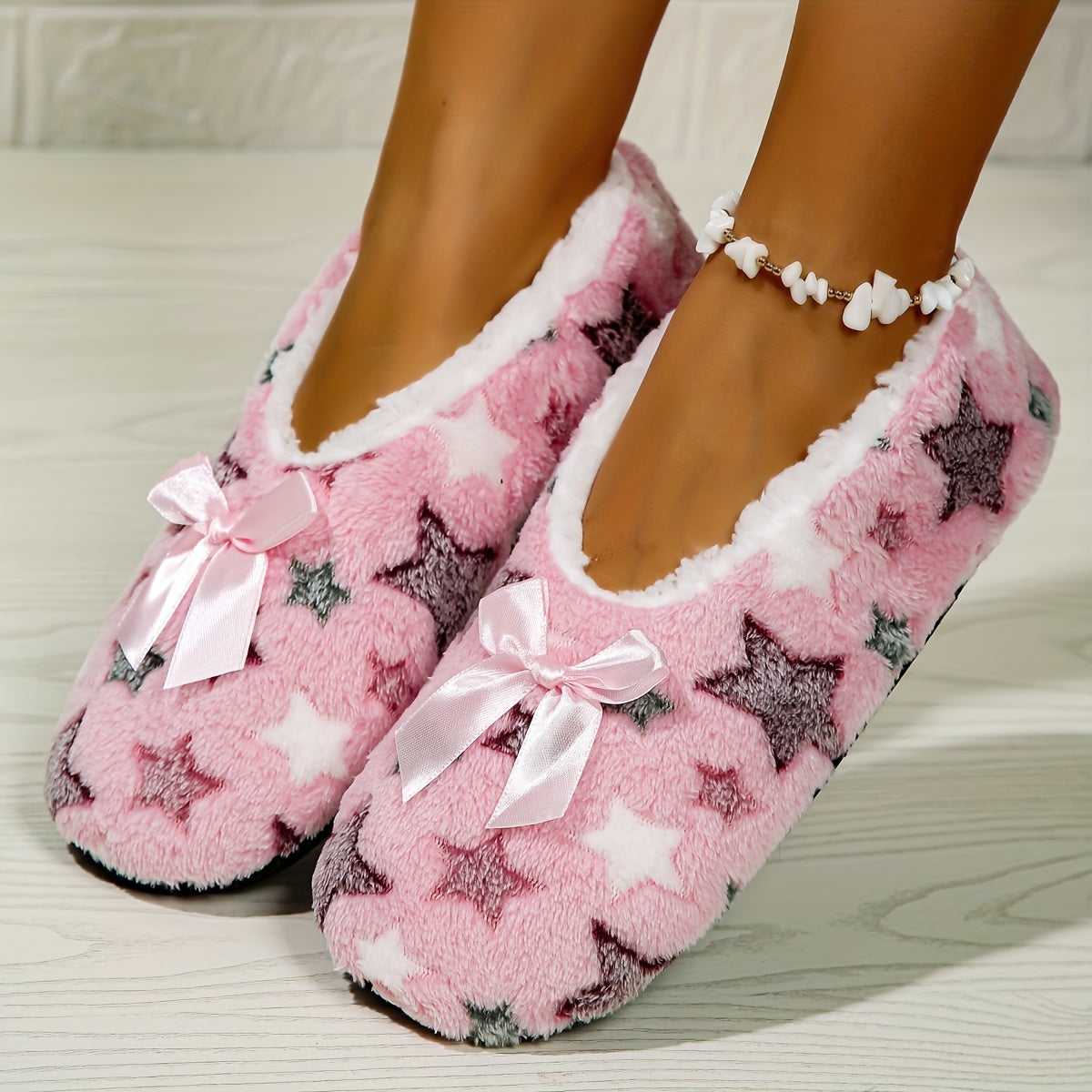 Ayollar uchun fleece bilan qoplangan ichki shlyapki antislip issiq qulay pol slaydlari