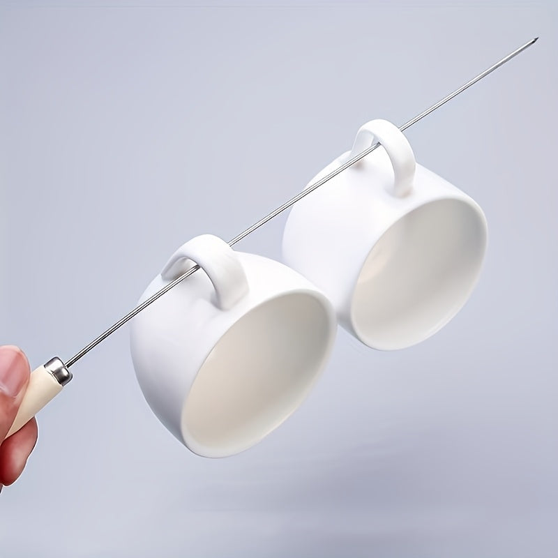 Barbekyu shishlari - Yog'li shishlar, yog'och tutqichlar bilan, dumaloq va zanglamaydigan po'latdan yasalgan barbekyu ignalari, sirpanmaydigan, issiqqa chidamli va qayta ishlatiladigan.