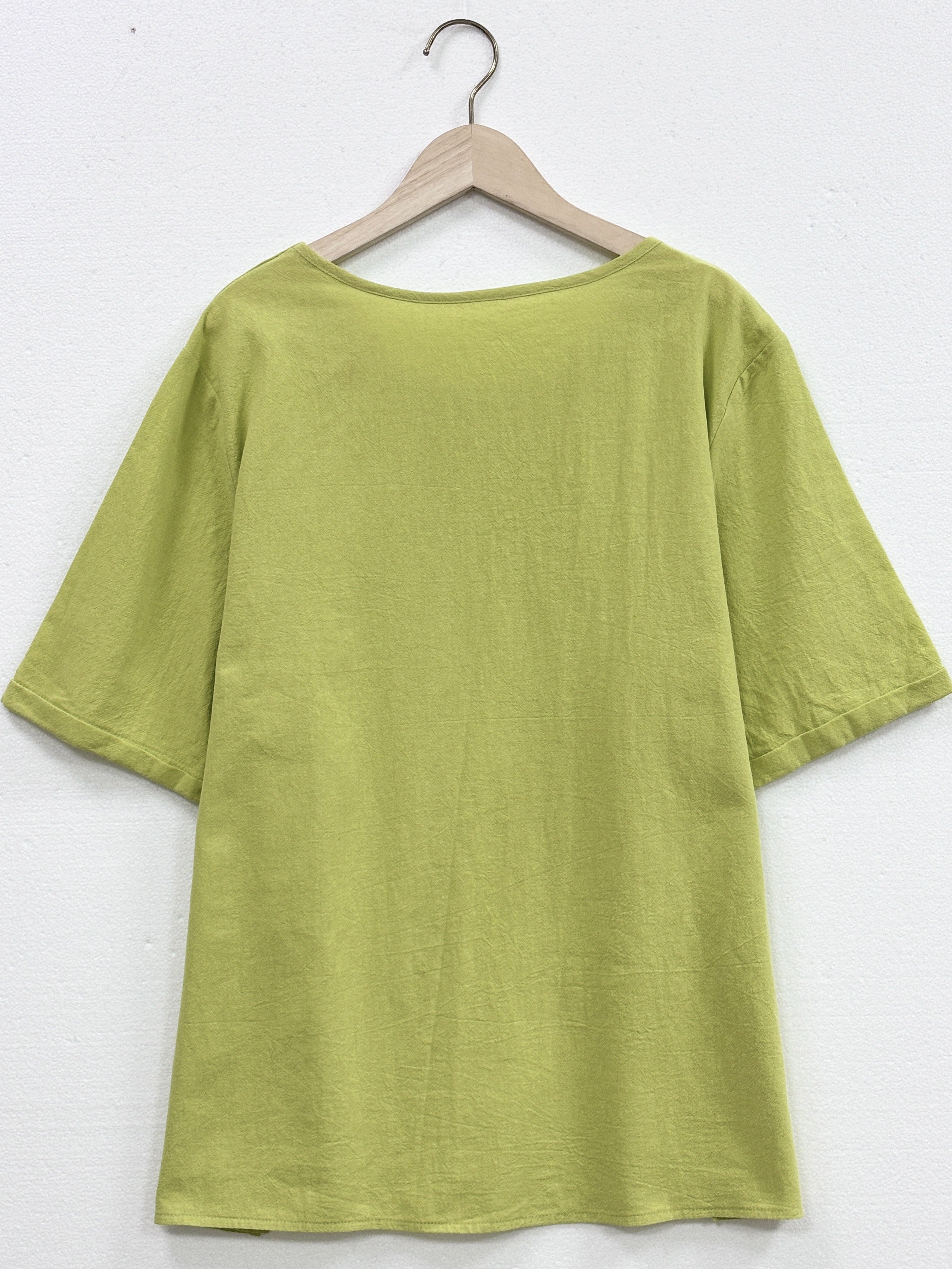 Women's Casual Short Sleeve T-Shirt Black White Floral Lightweight Breathable All-Season