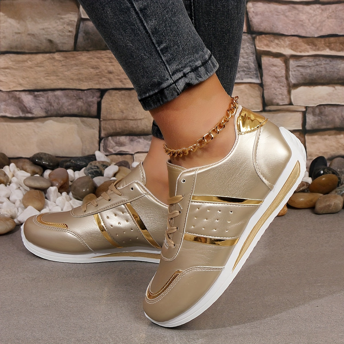 Women's Casual Sneakers Solid Color Lightweight Athletic Shoes
