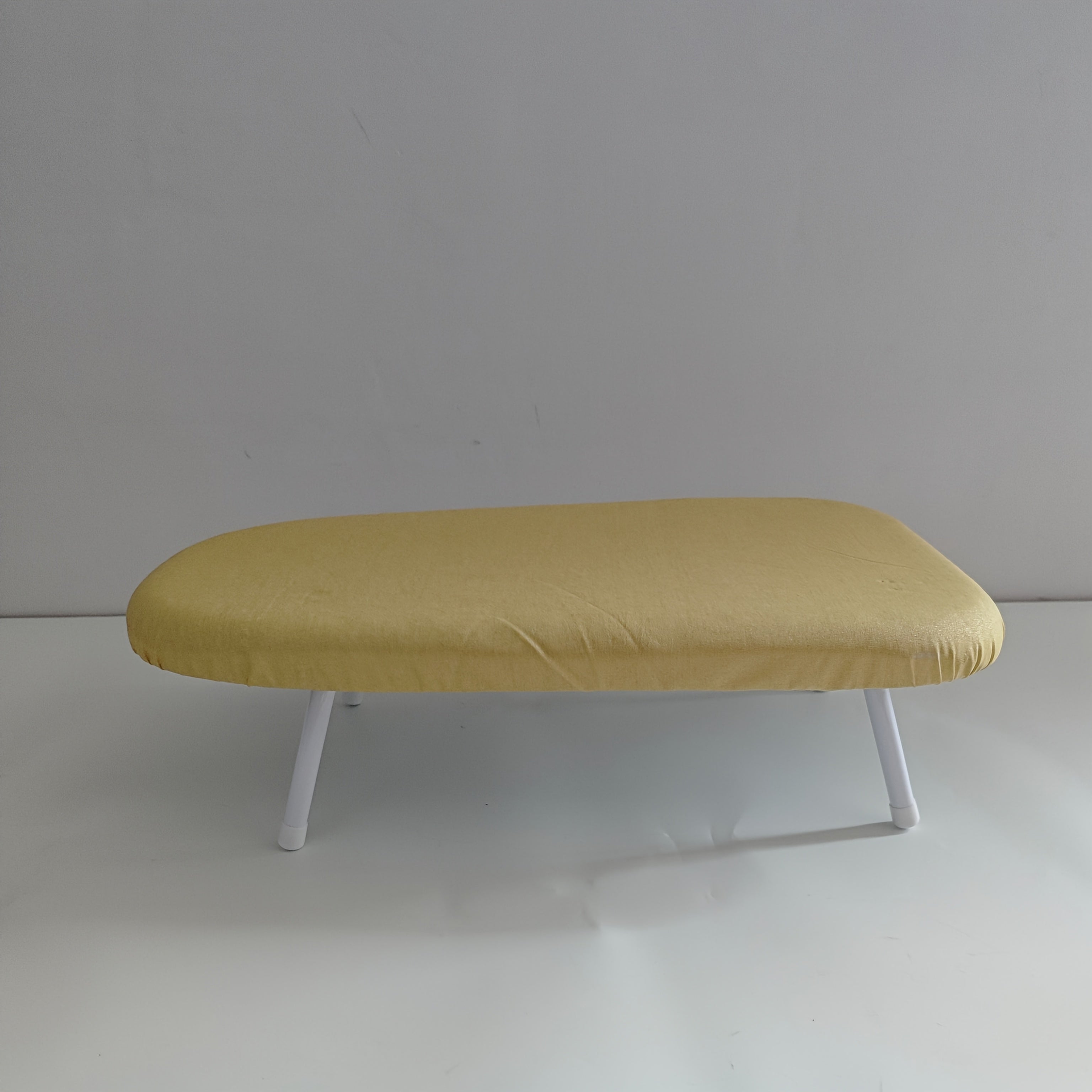 Tabla de planchar plegable compacta para camisas y trajes, portátil, de escritorio, sin electricidad