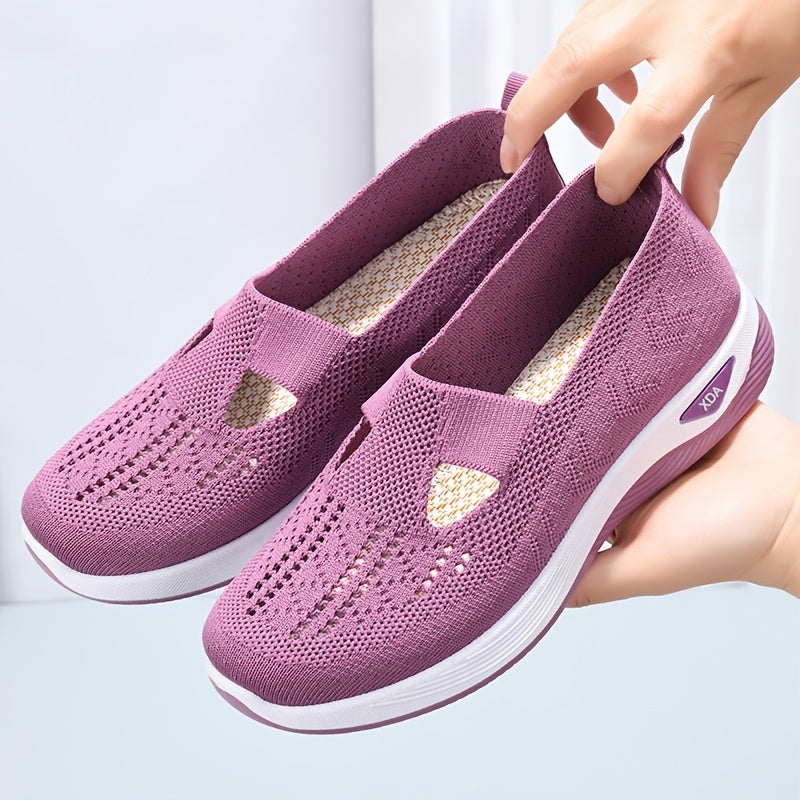 Women's Casual Slip-On Sneakers Lightweight Breathable Fabric Upper Rubber Sole for Spring Summer