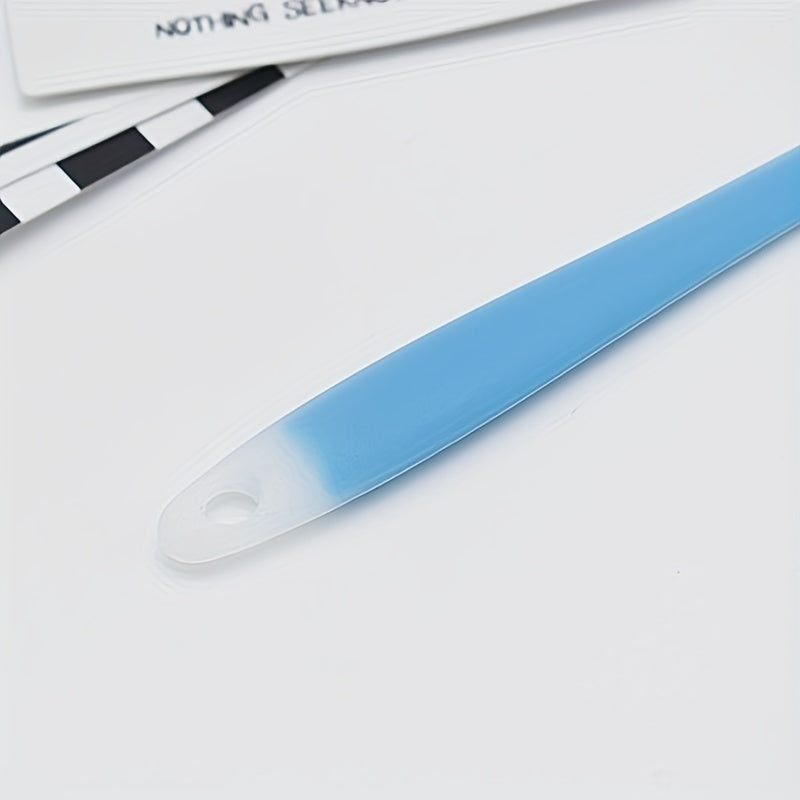 Ko'p funksiyali silikon qirqish to'plami pishirish uchun ikki o'lchamni o'z ichiga oladi, mustahkam va issiqqa chidamli materialdan tayyorlangan, turli ranglarda mavjud.