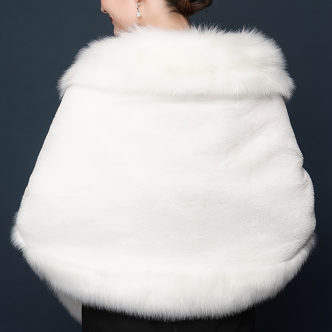 Women's Faux Fur Shawl Baroque Style Winter Wedding Wrap Windproof Warm Accessory