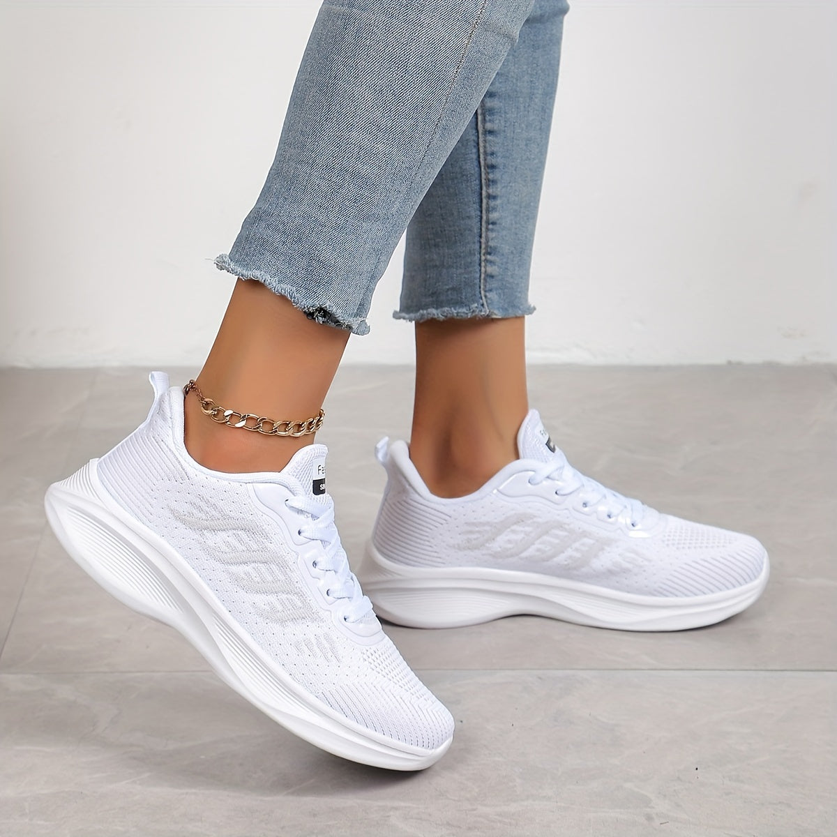 Women's Breathable Knit Sneakers Casual Low Top Running Shoes White