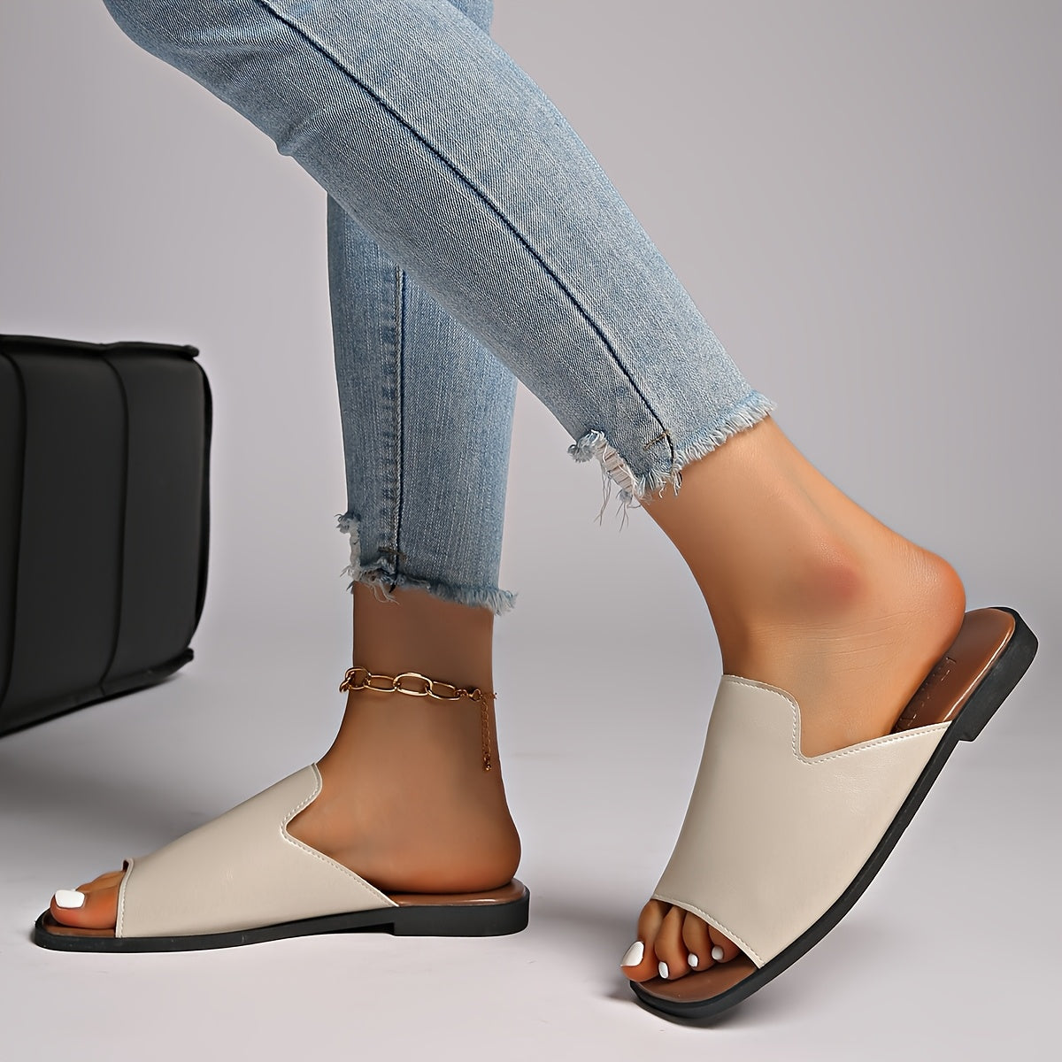 Women's Flat Sandals Slip-On Square Toe Cushioned Breathable Summer Beach Shoes