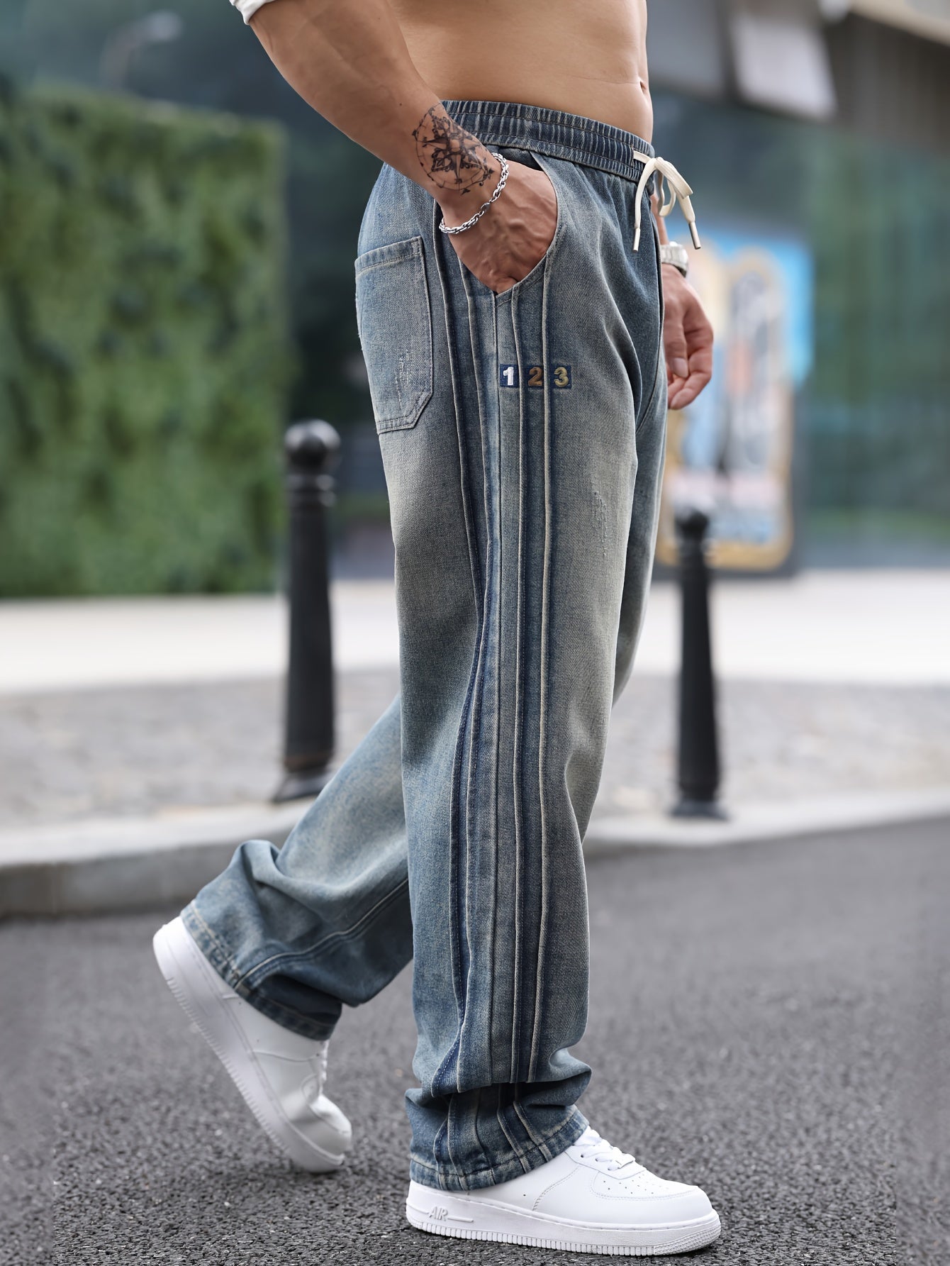 Erkaklar Vintage Ko'k Denim Jins - Retro uslub, qulay moslashuv, tortish bel va keng oyoqlar bilan, aralashma, barcha mavsumlar uchun yuvilishi mumkin.