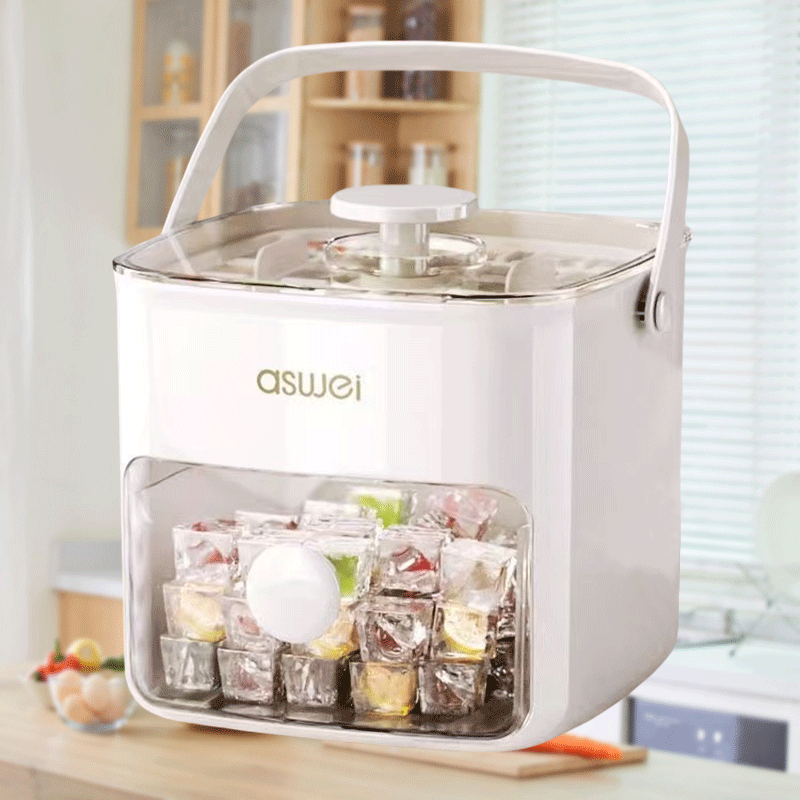 Máquina de hielo portátil de mano blanca y marrón compacta, sin batería, de gran capacidad