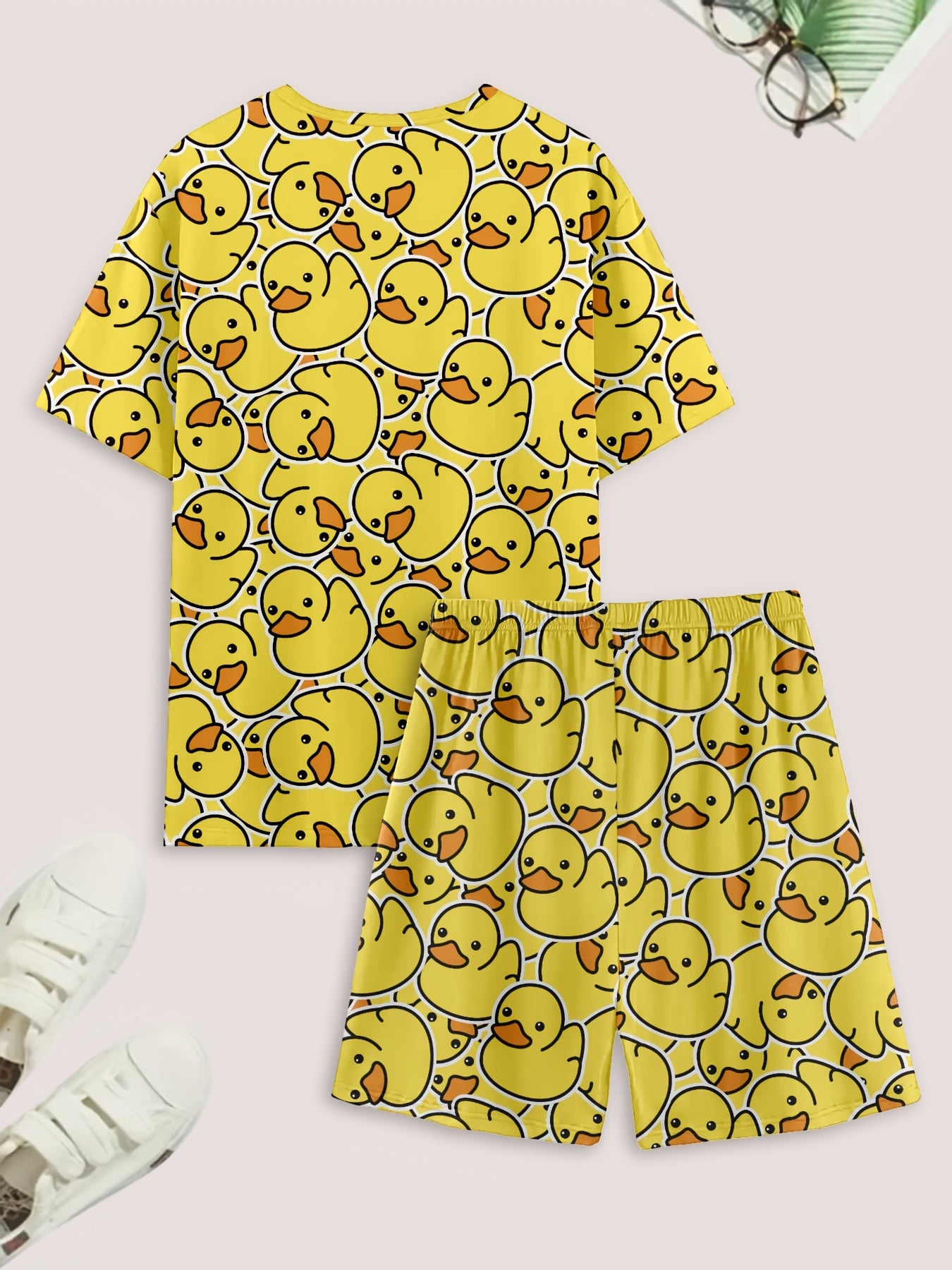 Short Sleeve Duck Print Pajama Set with Crew Neck Top and Shorts