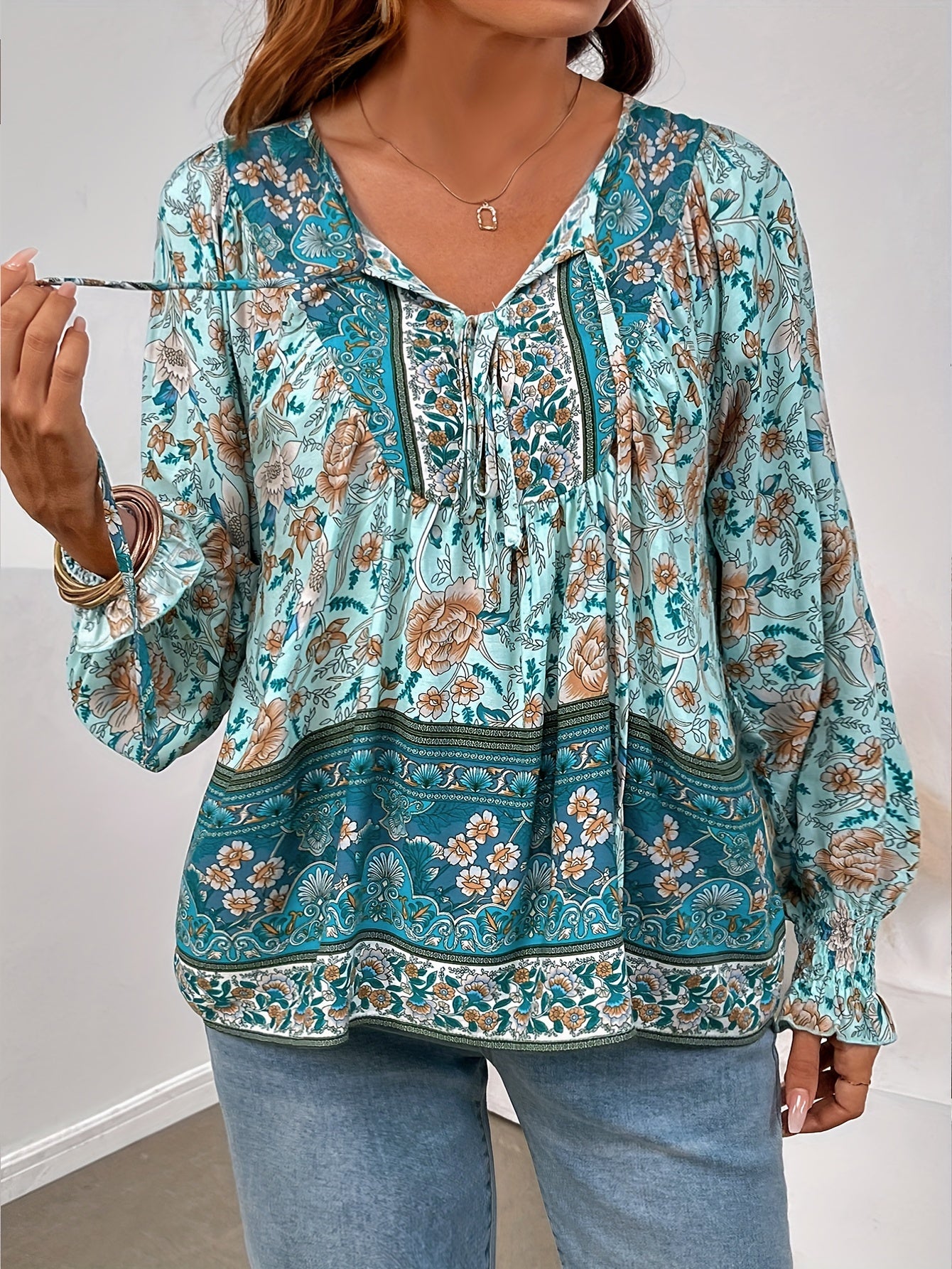 Plus Size Women's Floral Print Long Sleeve Blouse with Smocking Cuffs