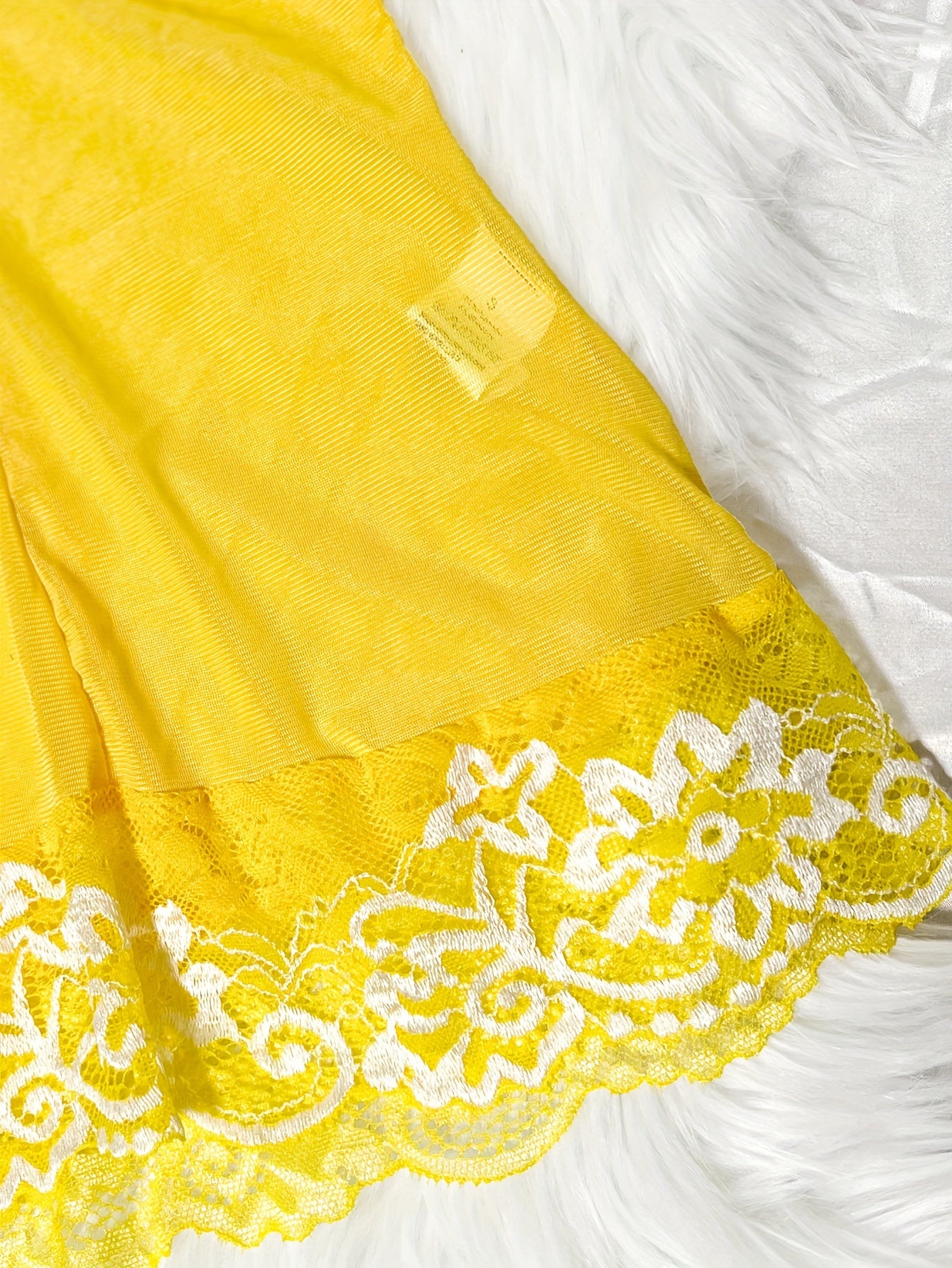 Women's Lace Lingerie Set with Thong and Adjustable Straps