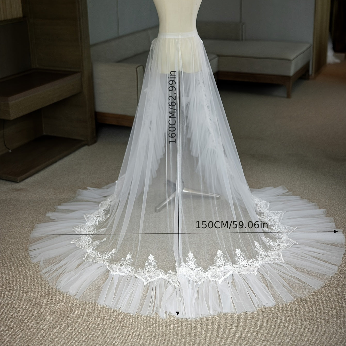 Women Lace Fishtail Wedding Dress Romantic Bridal Gown for Big Day