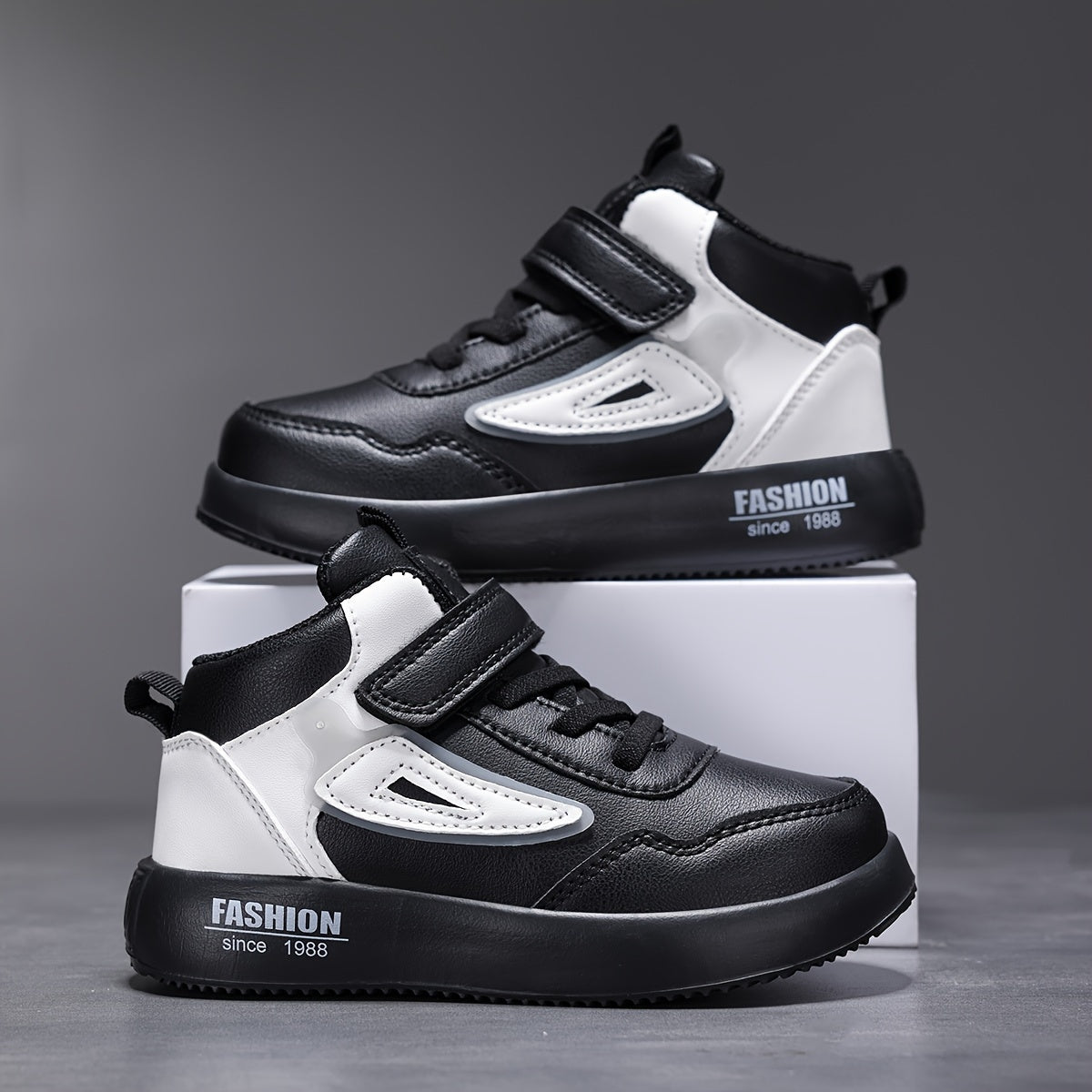 Kids Waterproof Mid-Top Sneakers for Sports Casual Wear EVA Sole Black and White