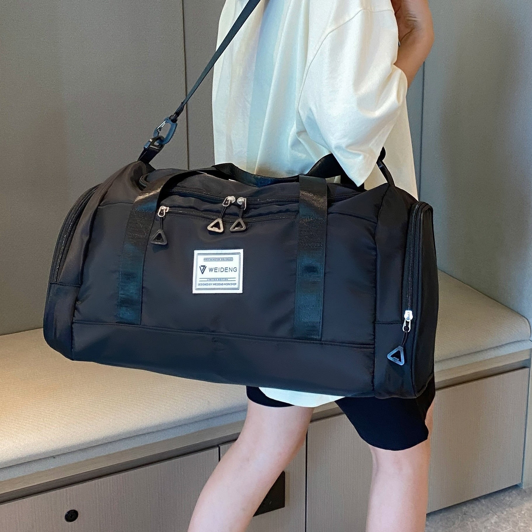 Travel Bag with Shoe Compartment for Fitness Outdoor Travel Black