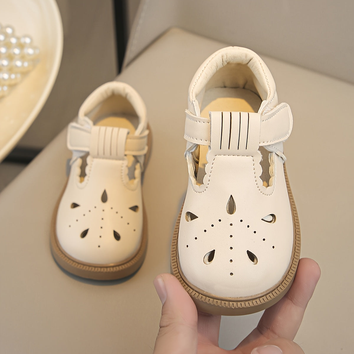 Girls Flats Spring Autumn Breathable Soft-Soled Princess Shoes Round Toe PU Comfortable