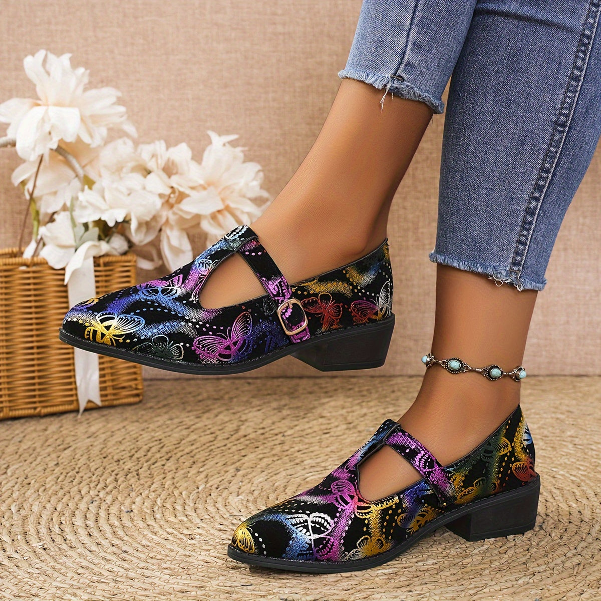 Women's Faux Leather Pointed Toe Flats Retro Casual Shoes Multiple Colors