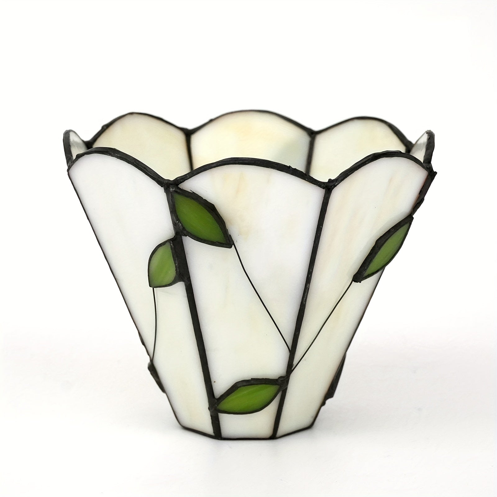 6-Inch Leaf Pattern Handcrafted Stained Glass Lampshade for Pendant and Wall Lighting