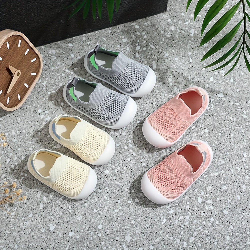 Unisex Infant Sneakers Fabric Insole PVC Sole Solid Color Casual Shoes for Boys and Girls