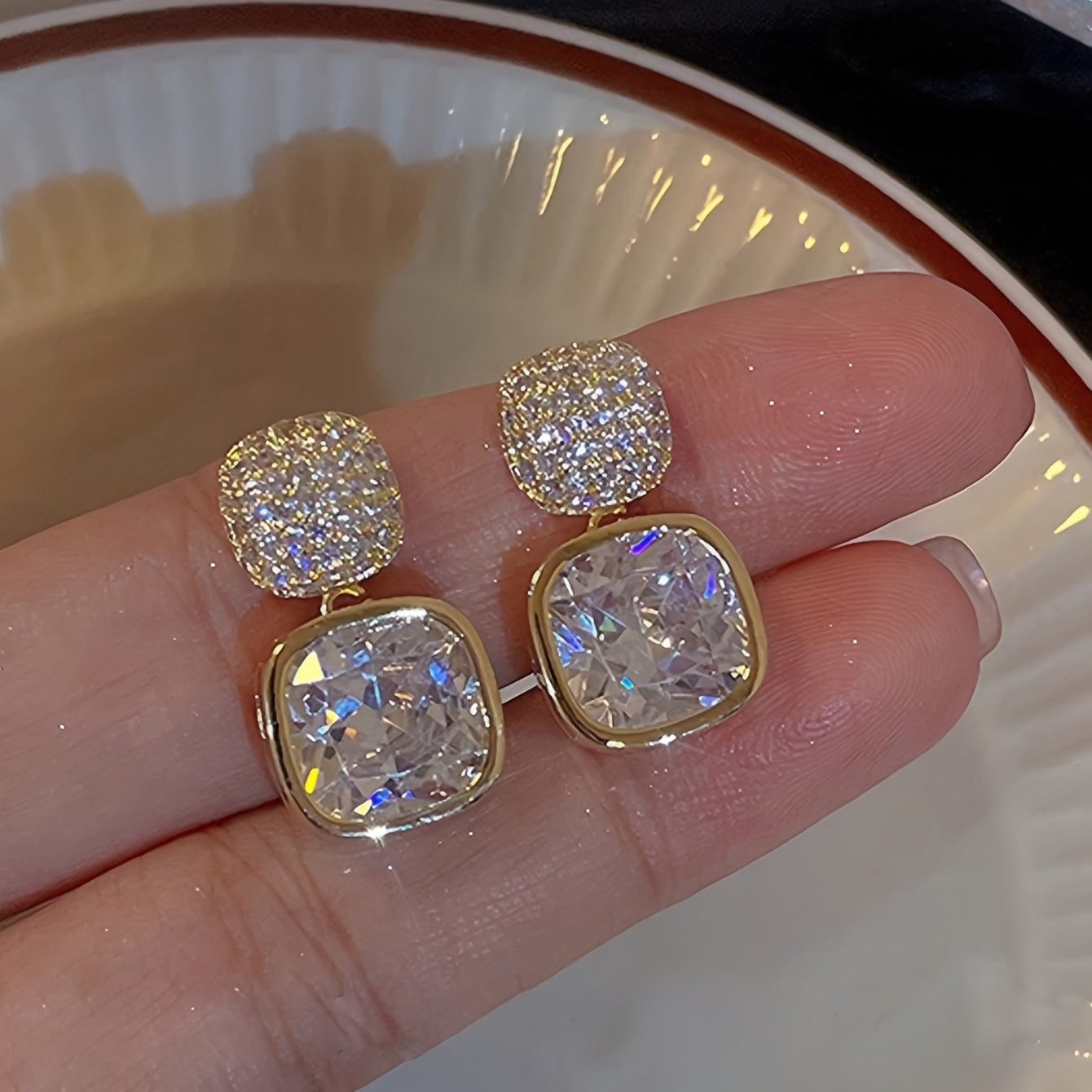 Ayollar uchun hashamatli rhinestone osma quloq uzuklari, vintage uslubida nafis bling, sink qotishmasidan tayyorlangan osma quloq uzuklari modali aksessuar.