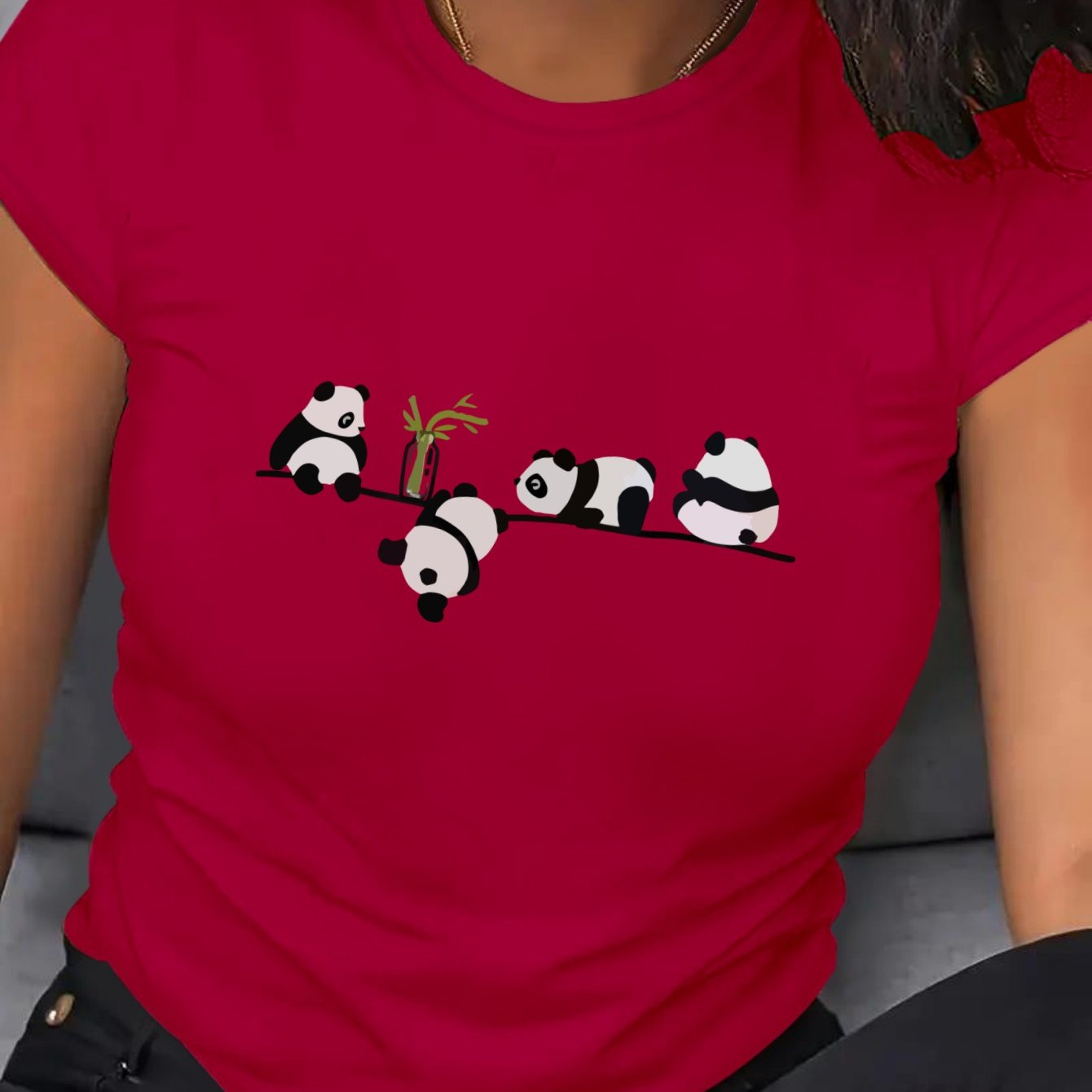 Camiseta casual de poliéster para mujer talla grande con estampado de panda para todas las estaciones