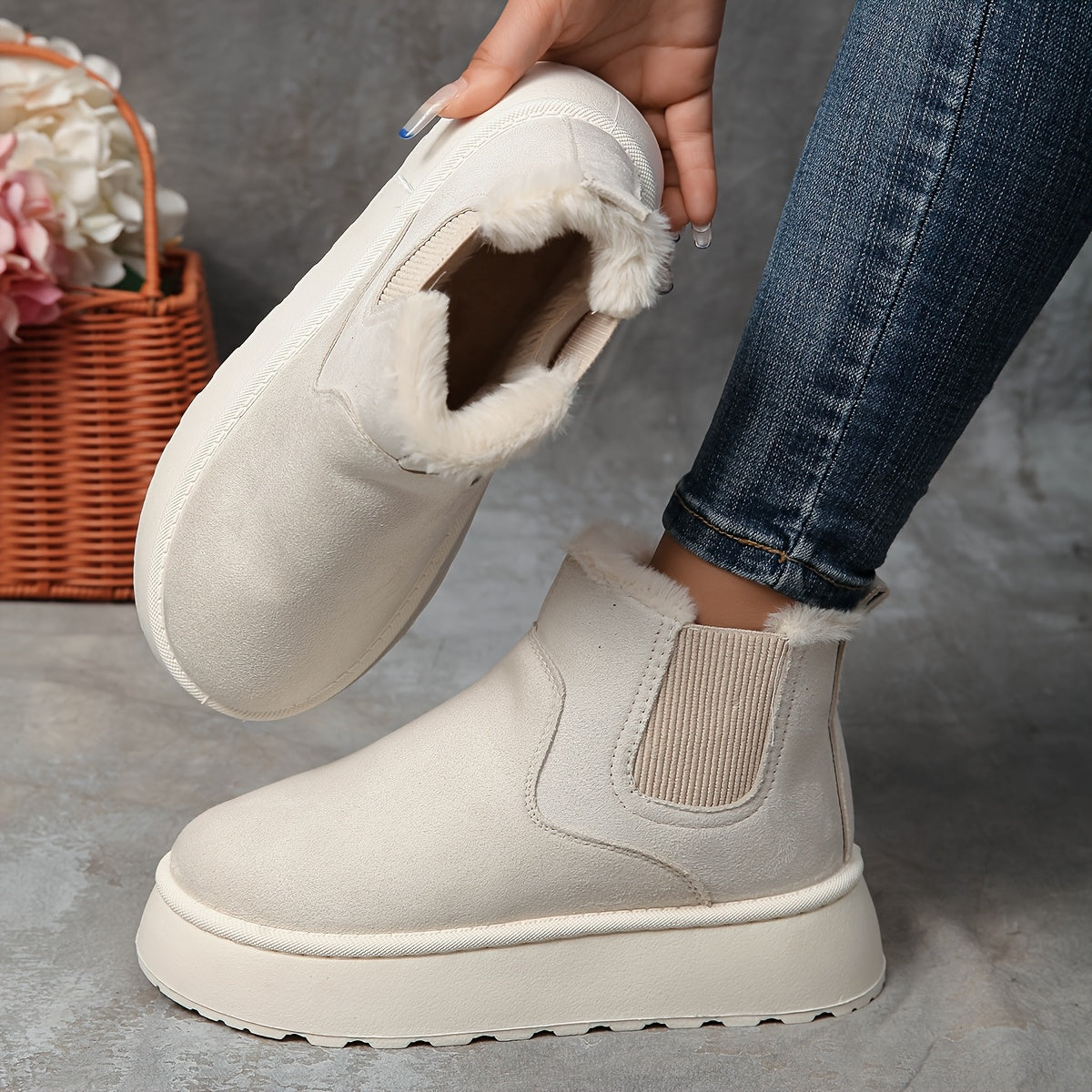 Women's Faux Fur Lined Ankle Boots with Thick Platform and Mid Heel